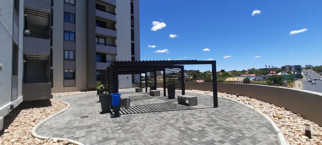 Kingelph Home-Stay Windhoek Extérieur photo