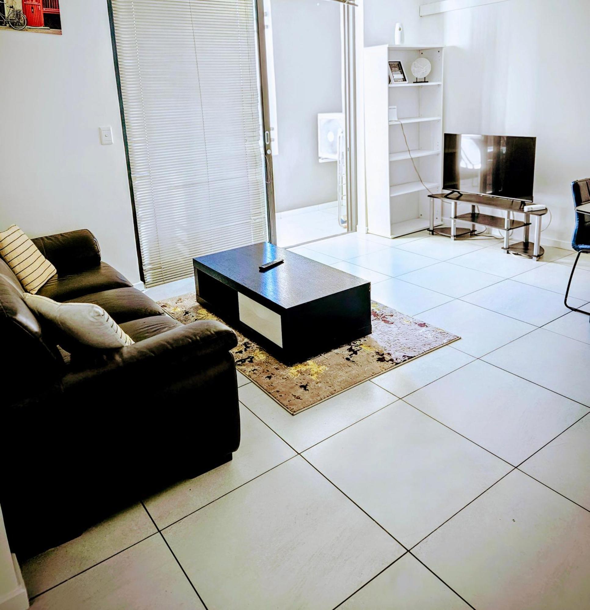 Kingelph Home-Stay Windhoek Extérieur photo